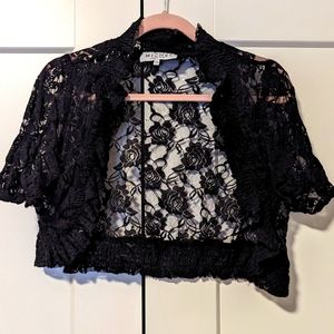 Vintage Addition Elle size 1x Floral Lace Shrug